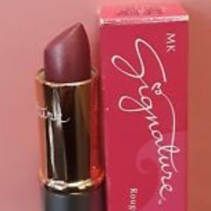 Mary Kay Signature Strike-A-Pose-Rose 271000